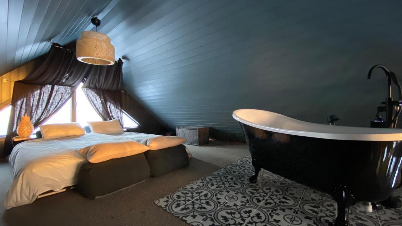 Budhir Marbakki Luxury Ocean Retreat 빌라 외부 사진